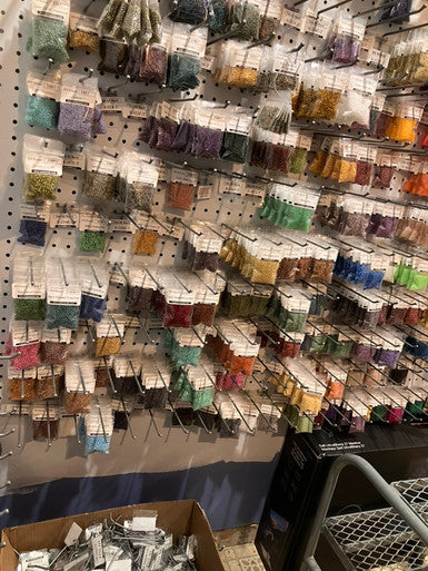 Toho Rounds 8/0 (bulk lot)